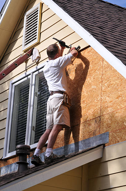 Best Furniture Removal  in Brentwood, MO